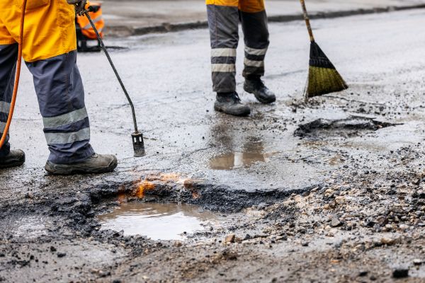 Cost of Gravel Pothole Repair in Logan